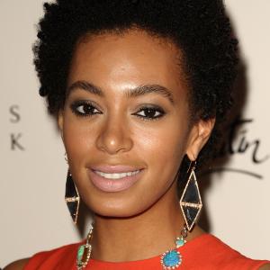 How much is solange knowles net worth