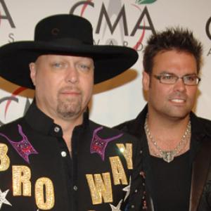 What was Troy Gentry’s net worth before his death? His Wiki: Funeral, Helicopter, Wife, Music
